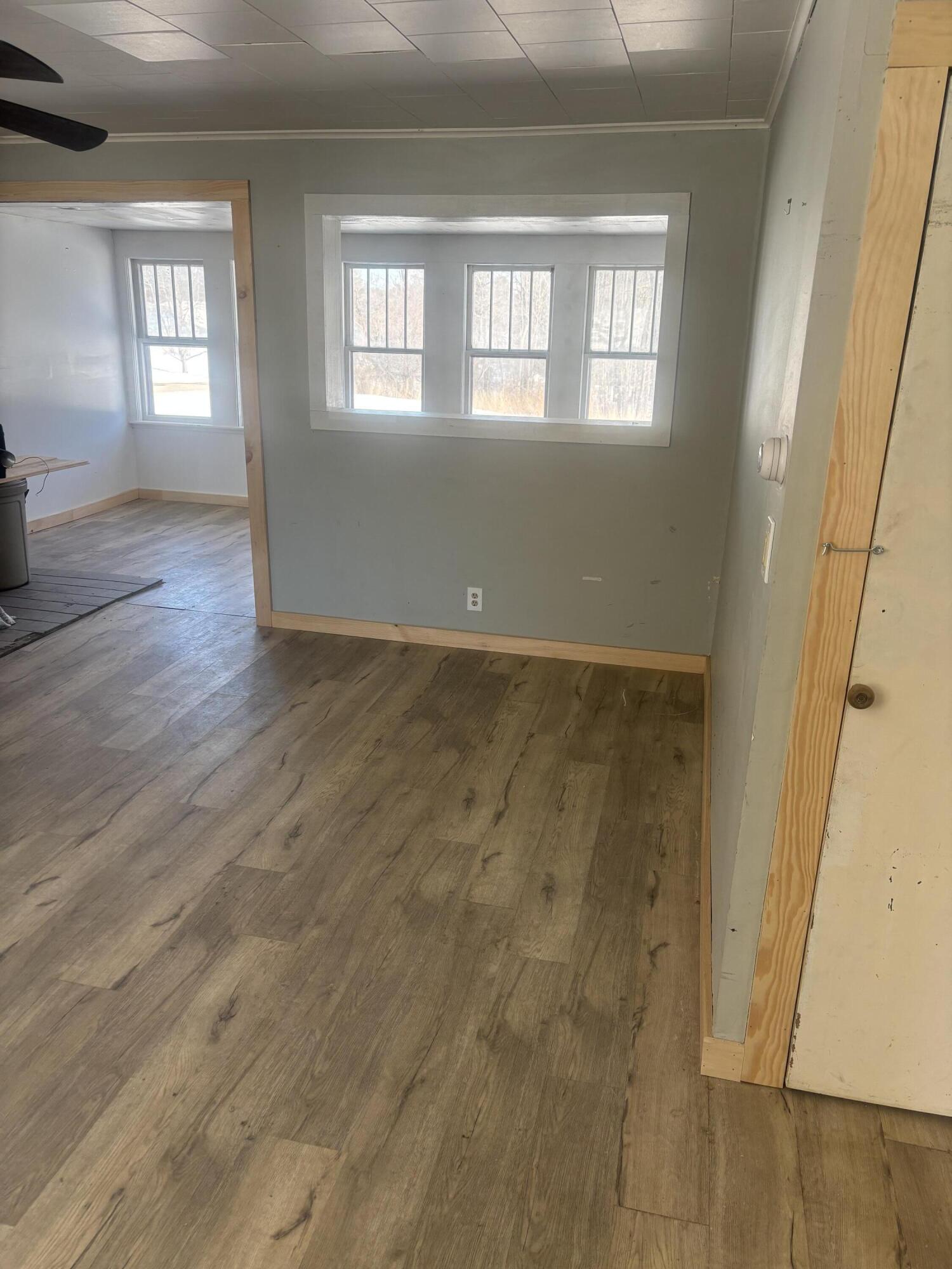 187 Gray Road Vassalboro, ME 04989 - Photo 14 of 31 IMG_6284