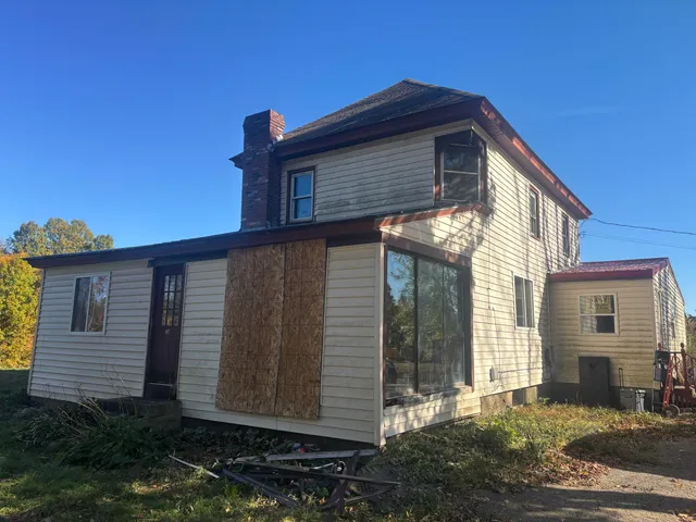 $269,000 | 187 Gray Road, Vassalboro, ME 04989