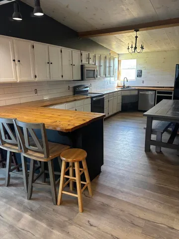 $269,000 | 187 Gray Road, Vassalboro, ME 04989