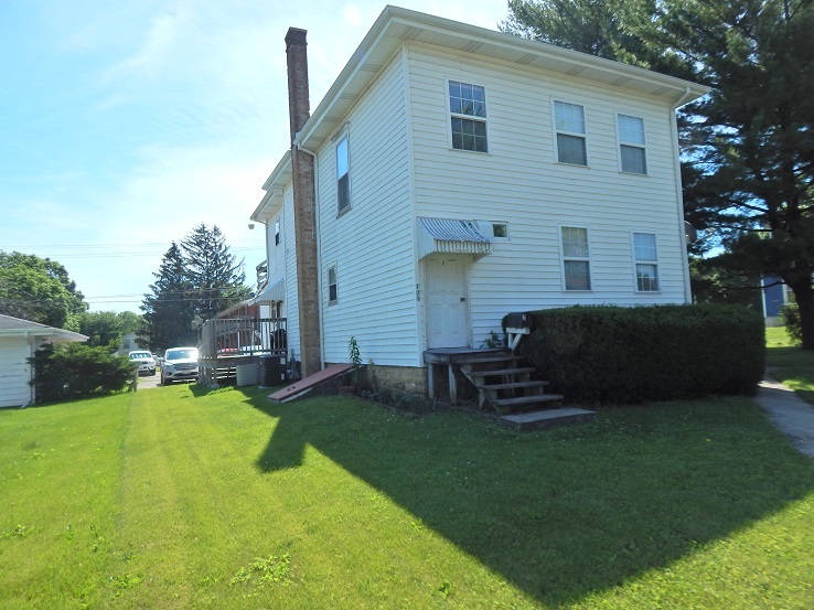 721 North 7th Street Rochelle, IL 61068 - Photo 2 of 13