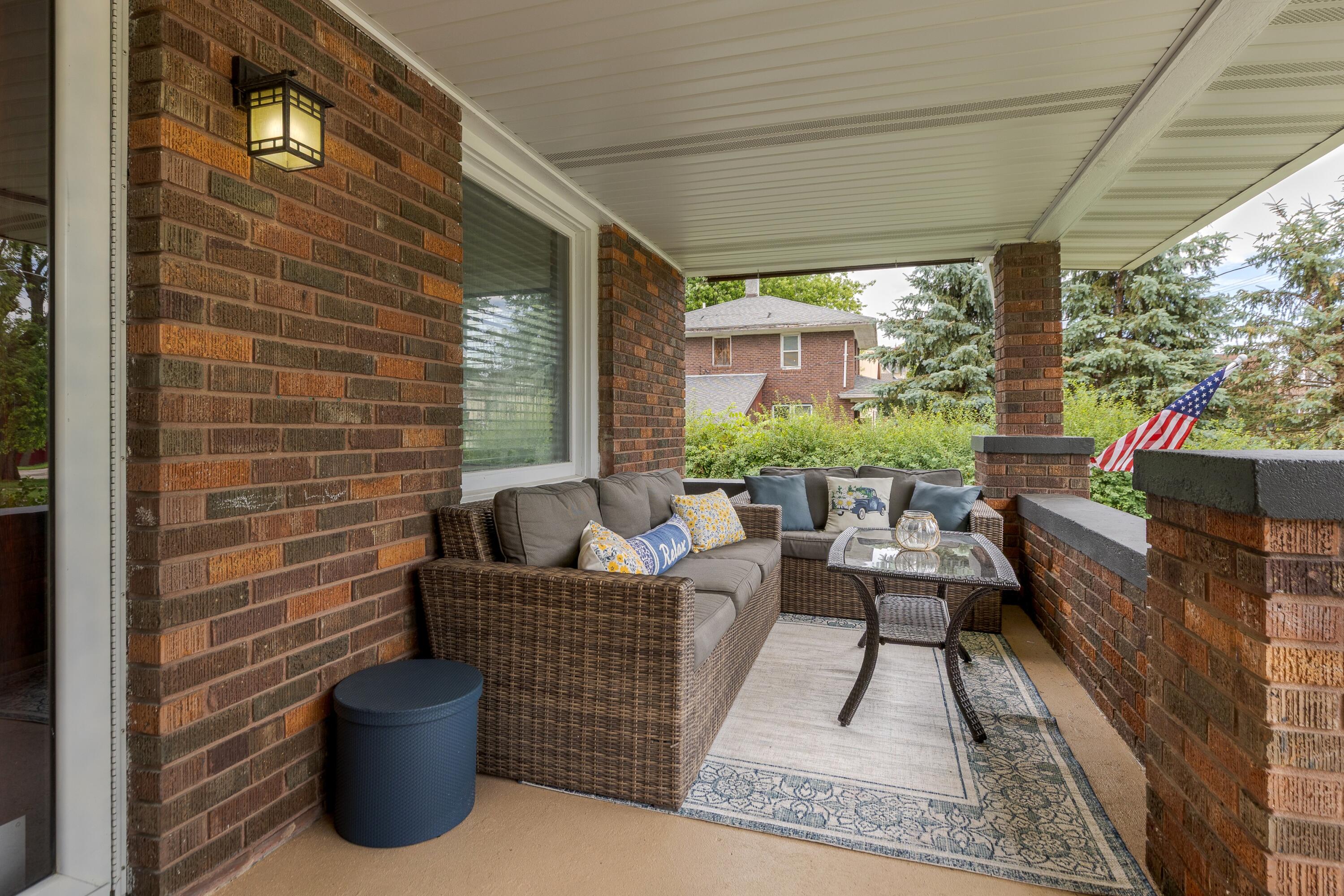 214 West State Street Westby, WI 54667 - Photo 5 of 38 Front Porch