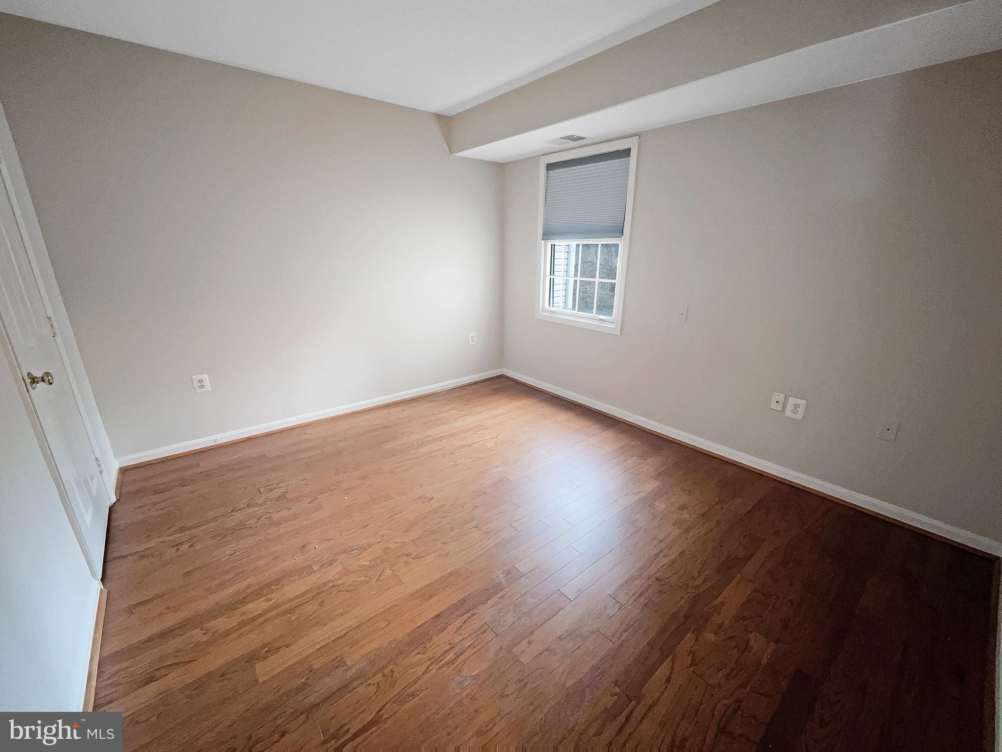 102 Westwick Court, Unit 2 Sterling, VA 20165 - Photo 5 of 17