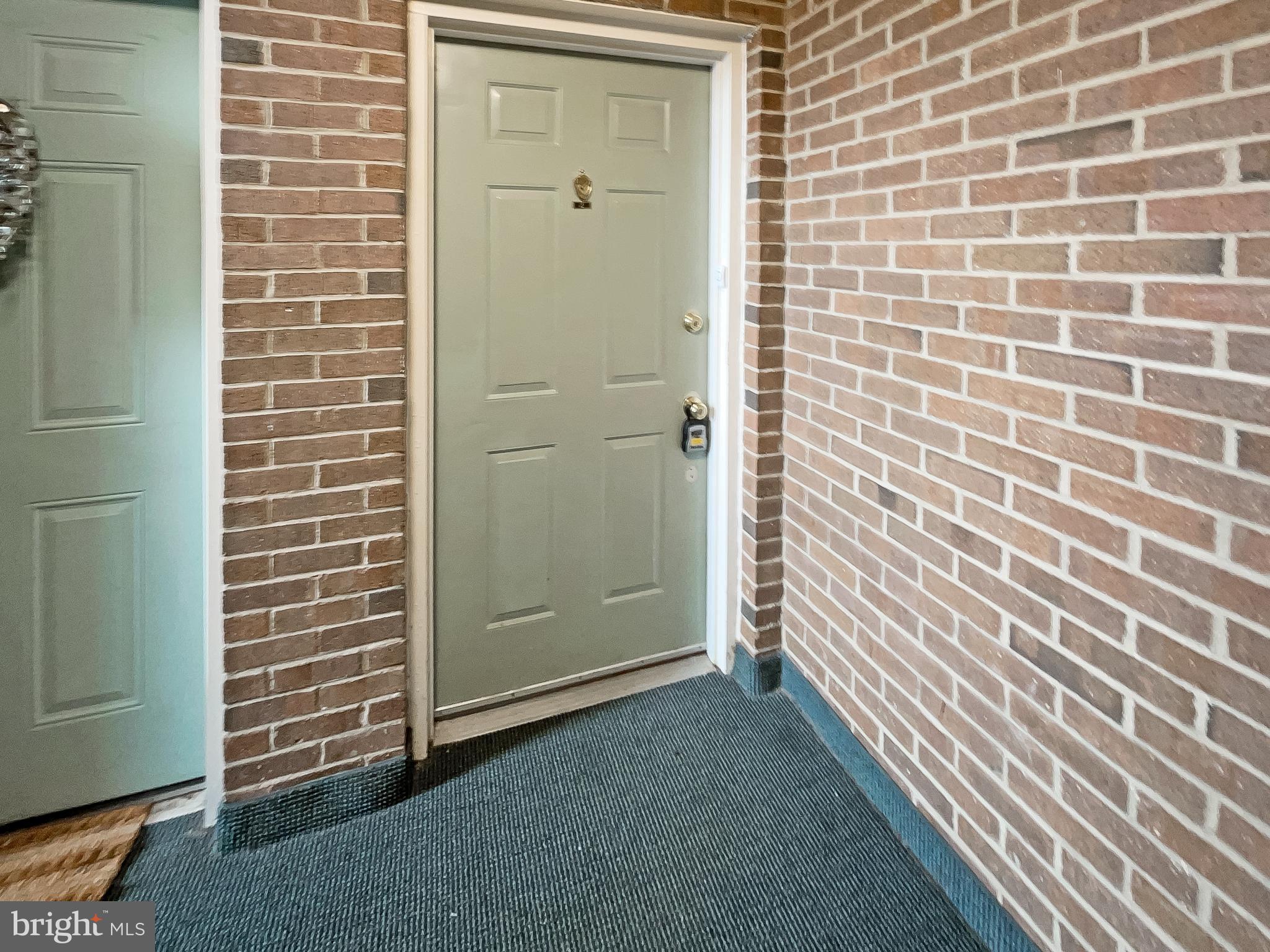 102 Westwick Court, Unit 2 Sterling, VA 20165 - Photo 8 of 17