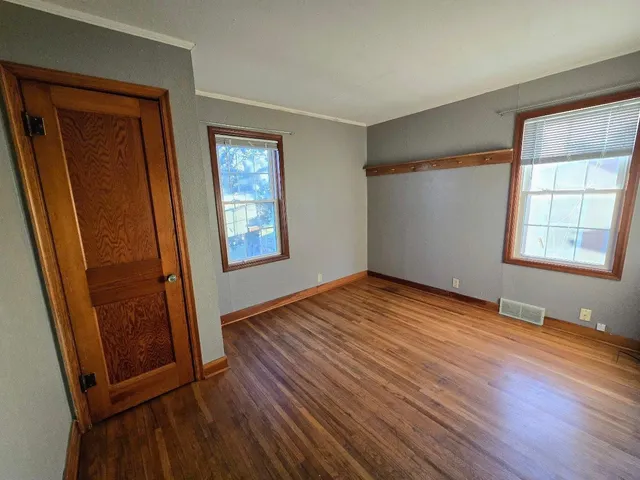 $154,900 | 408 2nd Street Northeast, Pipestone, MN 56164