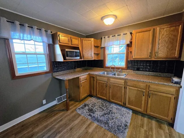 $154,900 | 408 2nd Street Northeast, Pipestone, MN 56164