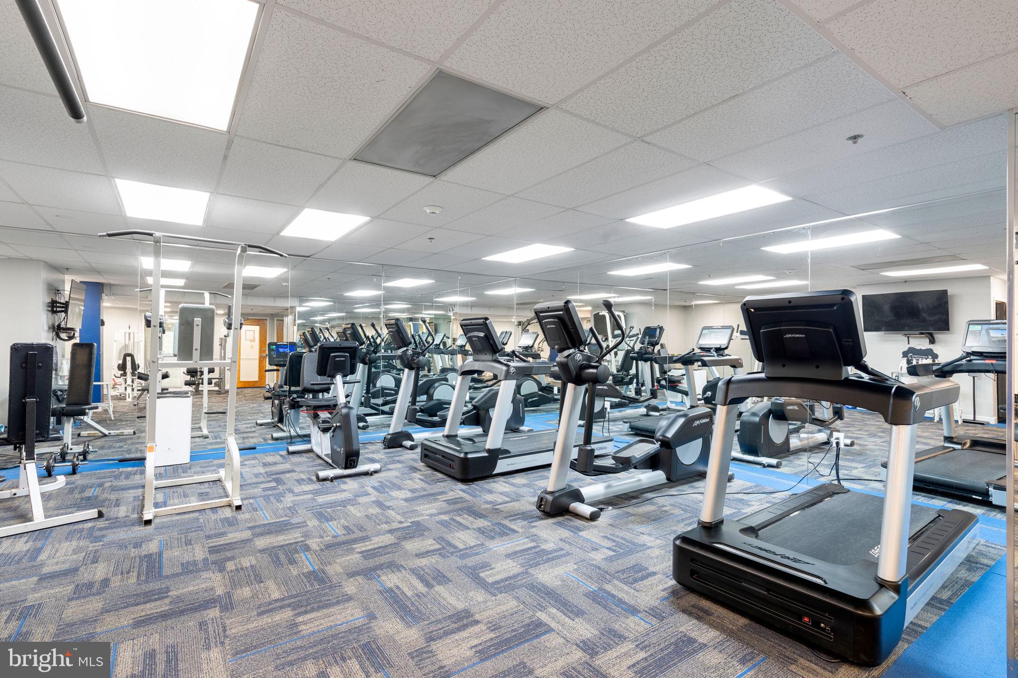 200 Lombard Street, Unit 602 Philadelphia, PA 19147 - Photo 29 of 32 a view of a room with gym equipment