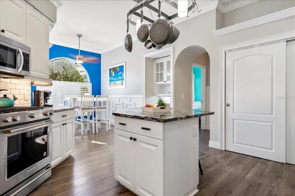 $4,700 | 4615 4th Ave Drive East, Bradenton, FL 34208