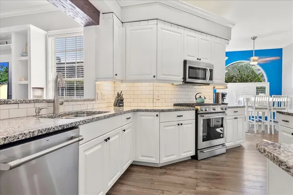 $4,700 | 4615 4th Ave Drive East, Bradenton, FL 34208