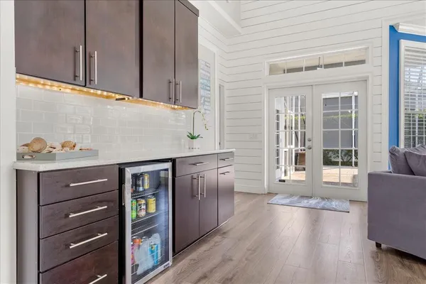 $4,700 | 4615 4th Ave Drive East, Bradenton, FL 34208