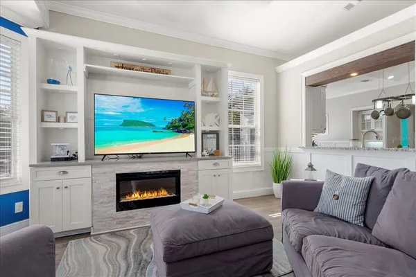 $4,700 | 4615 4th Ave Drive East, Bradenton, FL 34208