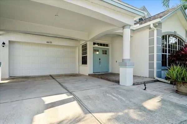 $4,700 | 4615 4th Ave Drive East, Bradenton, FL 34208