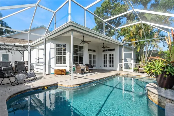 $4,700 | 4615 4th Ave Drive East, Bradenton, FL 34208