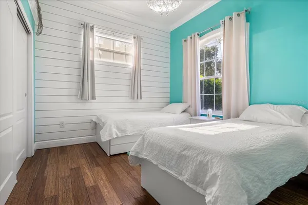 $4,700 | 4615 4th Ave Drive East, Bradenton, FL 34208