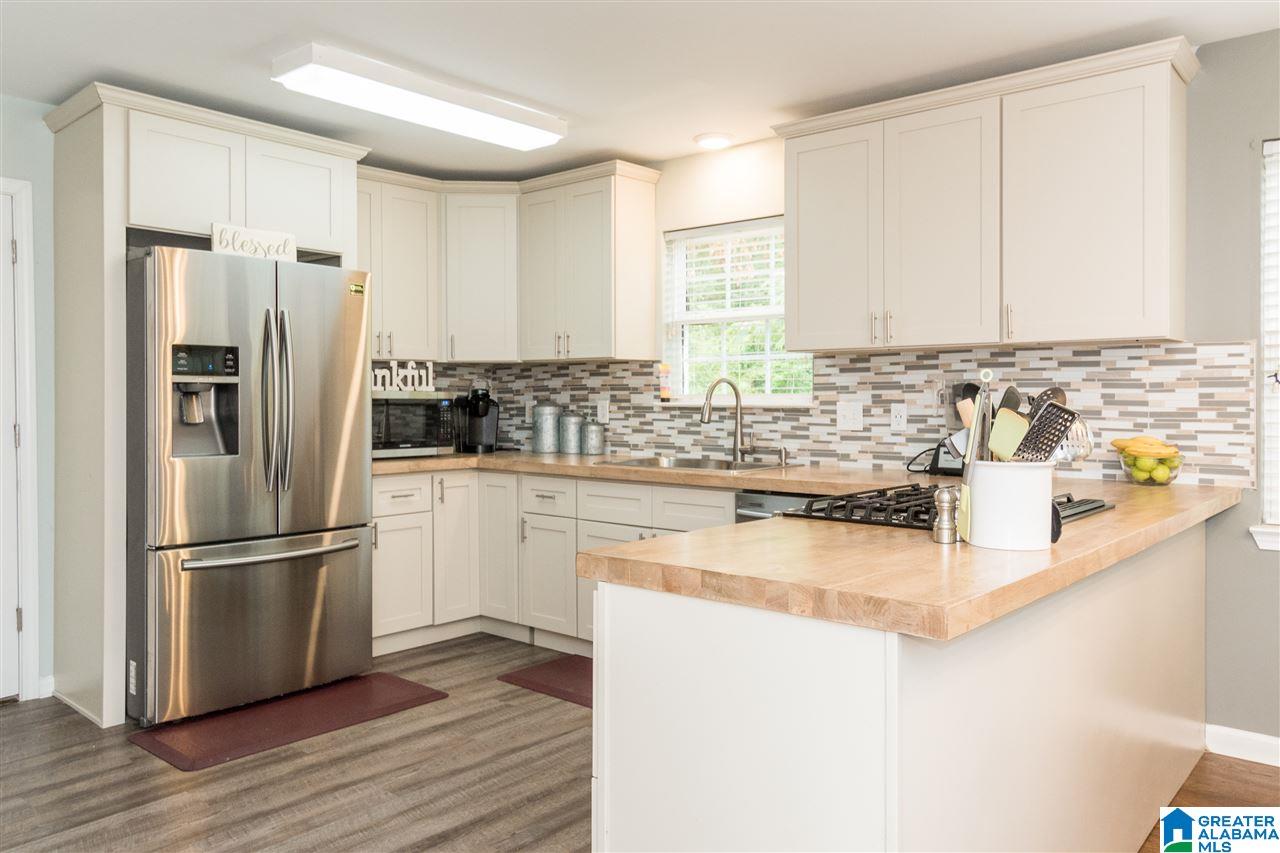 5327 Amber Hills Road Birmingham, AL 35210 - Photo 13 of 37
