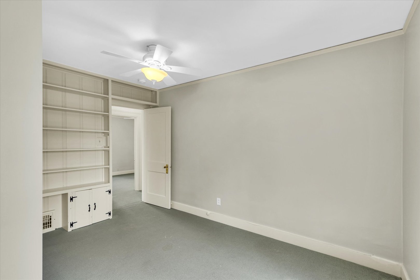 911 West Daniel Street Champaign, IL 61821 - Photo 26 of 44 a view of an empty room