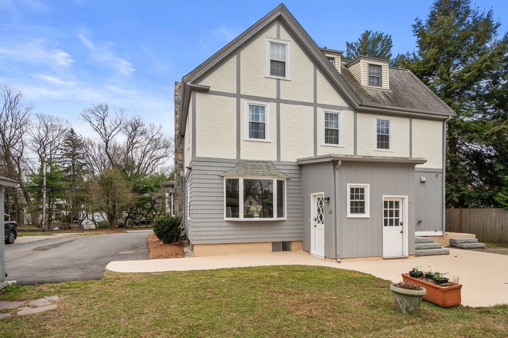 225 Walnut Street Wellesley, MA 02481 - Photo 35 of 35 Gallery Image 35