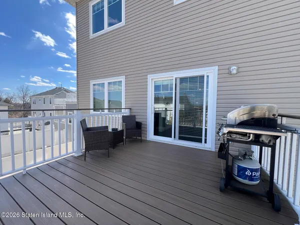 $1,360,000 | 273 Nashville Street | Tottenville