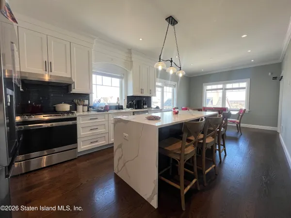 $1,360,000 | 273 Nashville Street | Tottenville