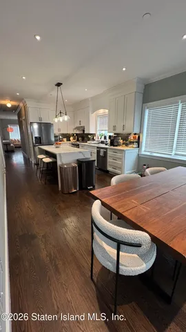 $1,429,000 | 273 Nashville Street | Tottenville