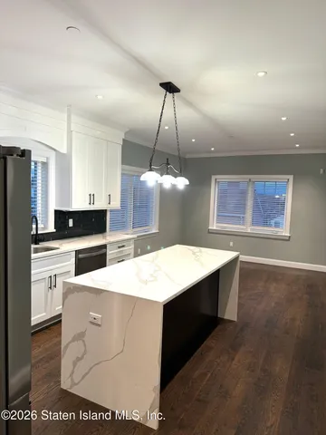 $1,429,000 | 273 Nashville Street | Tottenville