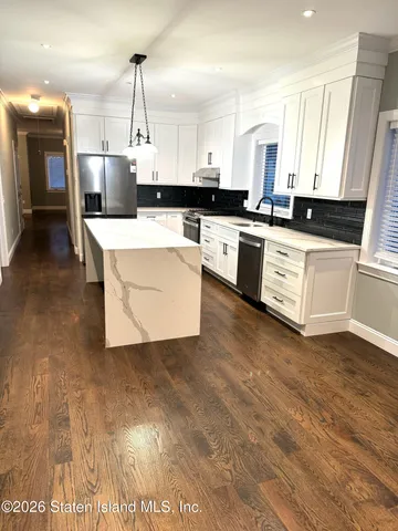 $1,429,000 | 273 Nashville Street | Tottenville