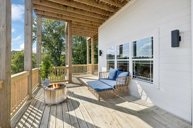 $1,295,000 | 7535 Darby Road, Goodlettsville, TN 37072