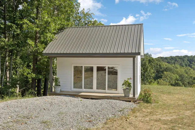 $1,295,000 | 7535 Darby Road, Goodlettsville, TN 37072