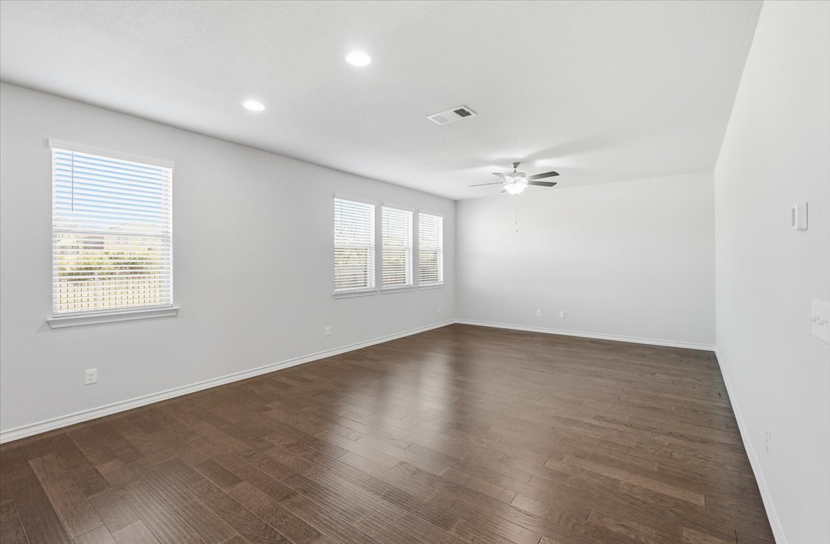 704 Aliso Trail Leander, TX 78641 - Photo 10 of 28 Living Room, Dining area