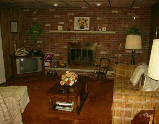 1827 Boyd School Road Wampum, PA 16157 - Photo 3 of 7 Den/Family/Great Room.