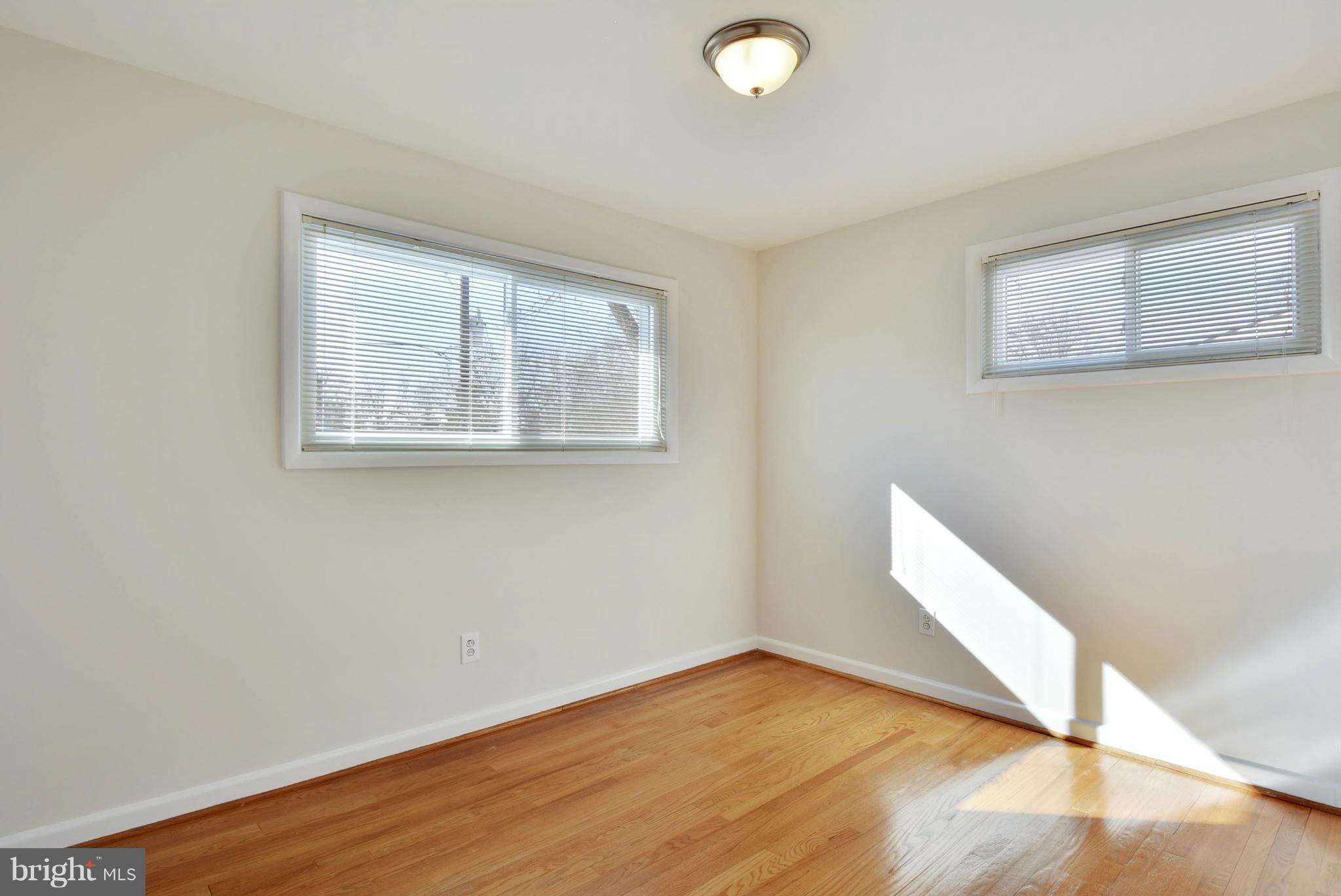 411 Waterford Road Silver Spring, MD 20901 - Photo 14 of 27 Bedroom