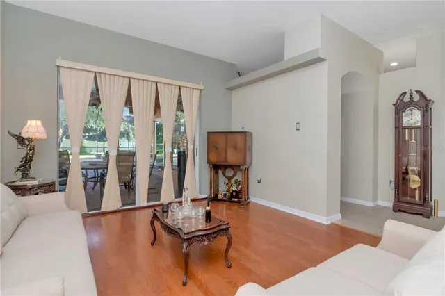 $725,000 | 5132 Whispering Leaf Trail, Valrico, FL 33596