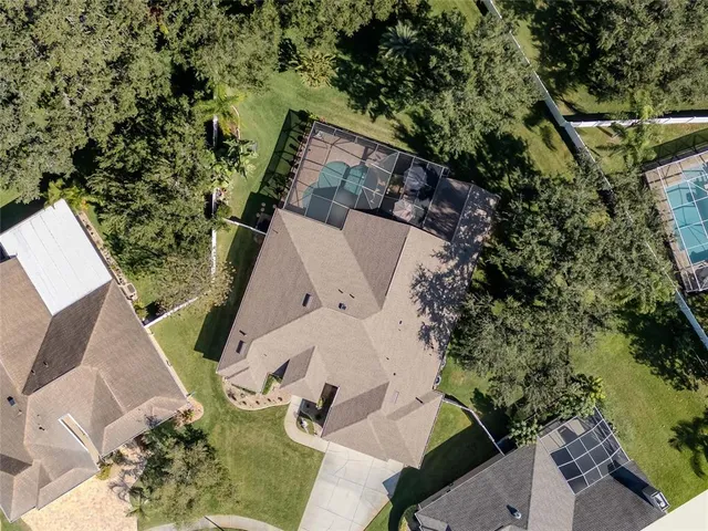 $725,000 | 5132 Whispering Leaf Trail, Valrico, FL 33596