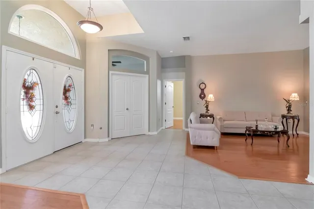 $725,000 | 5132 Whispering Leaf Trail, Valrico, FL 33596