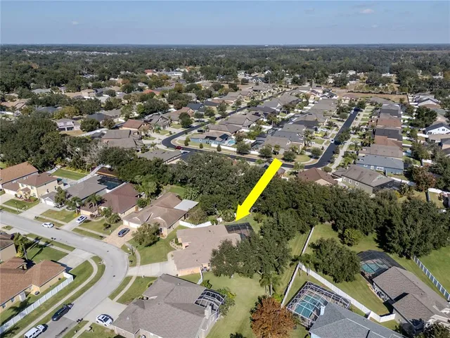 $725,000 | 5132 Whispering Leaf Trail, Valrico, FL 33596