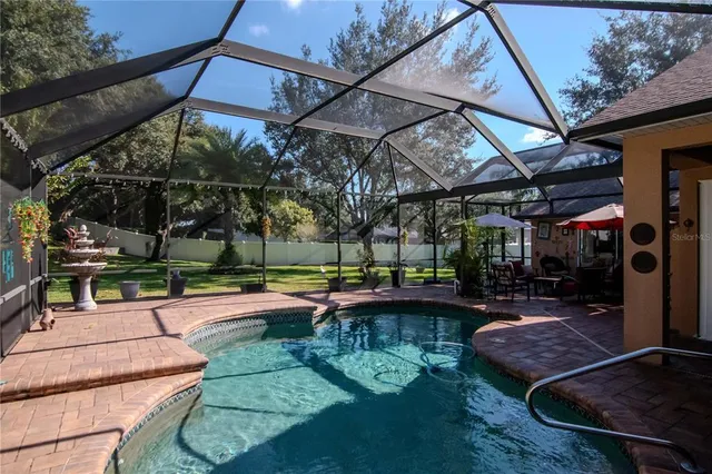 $725,000 | 5132 Whispering Leaf Trail, Valrico, FL 33596