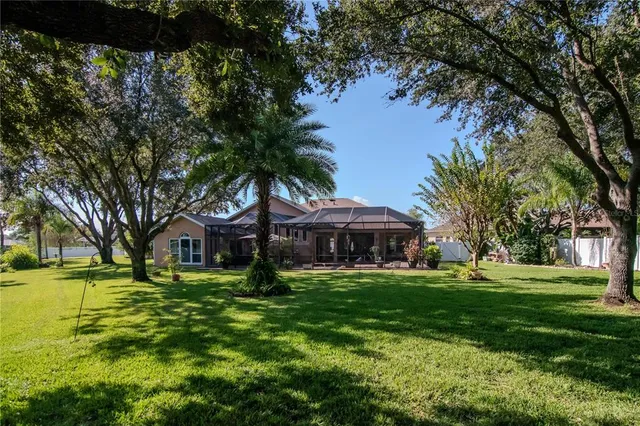 $725,000 | 5132 Whispering Leaf Trail, Valrico, FL 33596