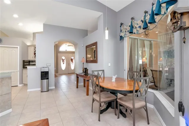 $725,000 | 5132 Whispering Leaf Trail, Valrico, FL 33596