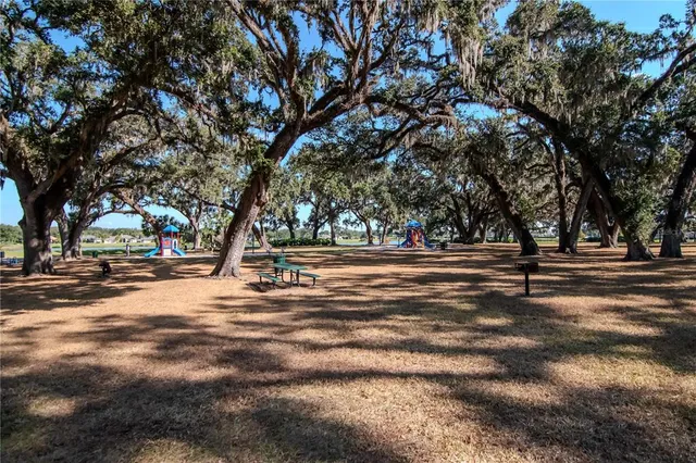 $725,000 | 5132 Whispering Leaf Trail, Valrico, FL 33596