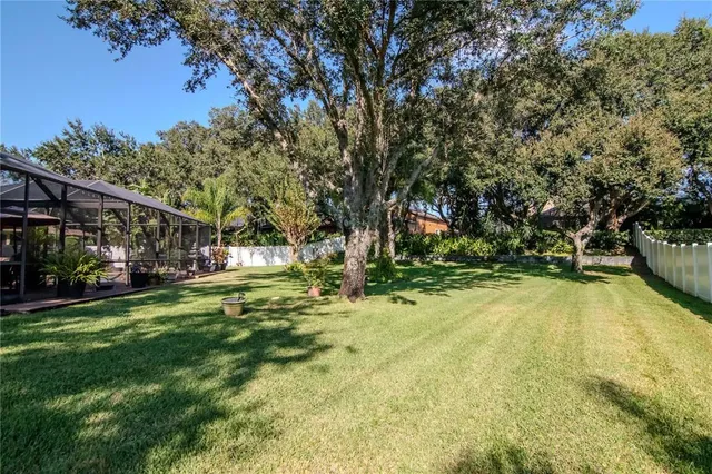 $725,000 | 5132 Whispering Leaf Trail, Valrico, FL 33596