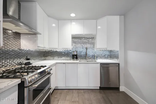 $999,999 | 4435 North 35th Street, Phoenix, AZ 85018