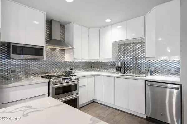 $999,999 | 4435 North 35th Street, Phoenix, AZ 85018