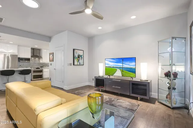 $999,999 | 4435 North 35th Street, Phoenix, AZ 85018