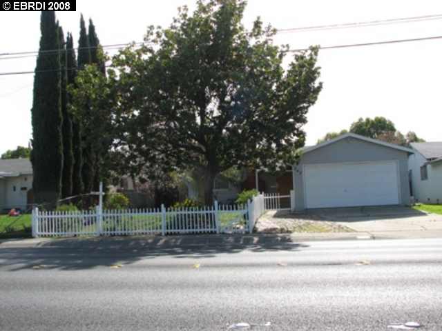 243 West Leland Road Pittsburg, CA 94565 - Photo 1 of 1 Gallery Image 1