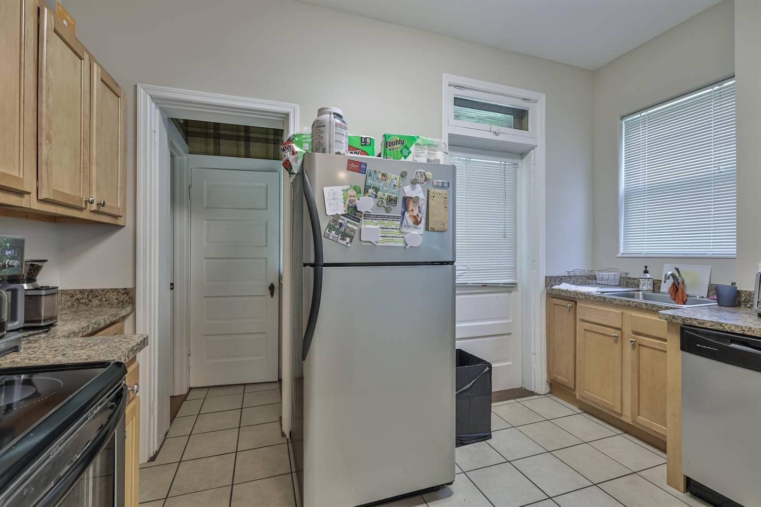 2860 Madison Road Cincinnati, OH 45209 - Photo 11 of 34 Gallery Image 11