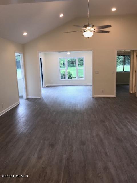 94 Cedar Tree Lane Southwest Calabash, NC 28467 - Photo 11 of 41 IMG_5513