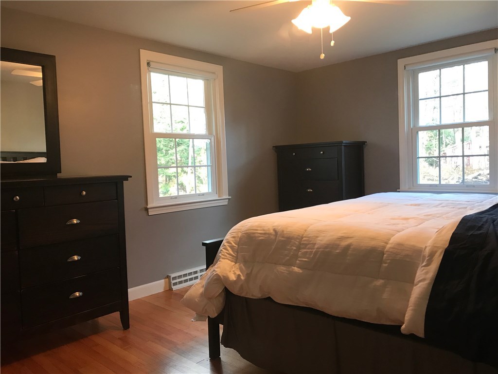 15 Colonial Road Scituate, RI 02857 - Photo 14 of 18