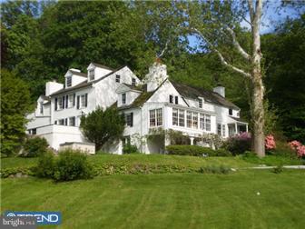 407 Pugh Road Wayne, PA 19087 - Photo 1 of 12 Exterior Back