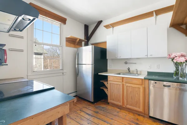 $269,000 | 116 Birge Street, Unit 3, Brattleboro, VT 05301
