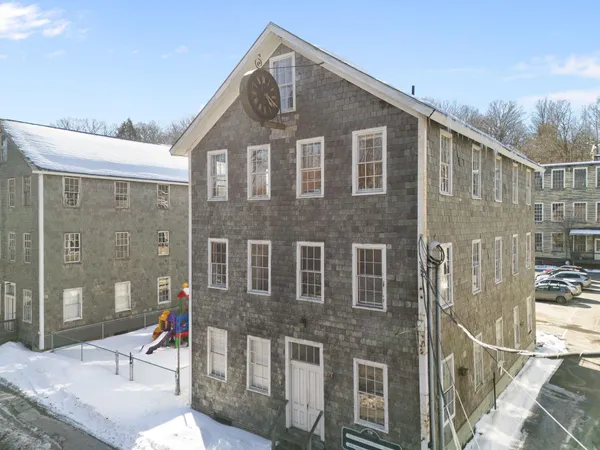$269,000 | 116 Birge Street, Unit 3, Brattleboro, VT 05301