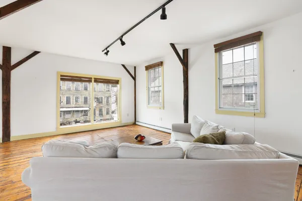 $269,000 | 116 Birge Street, Unit 3, Brattleboro, VT 05301